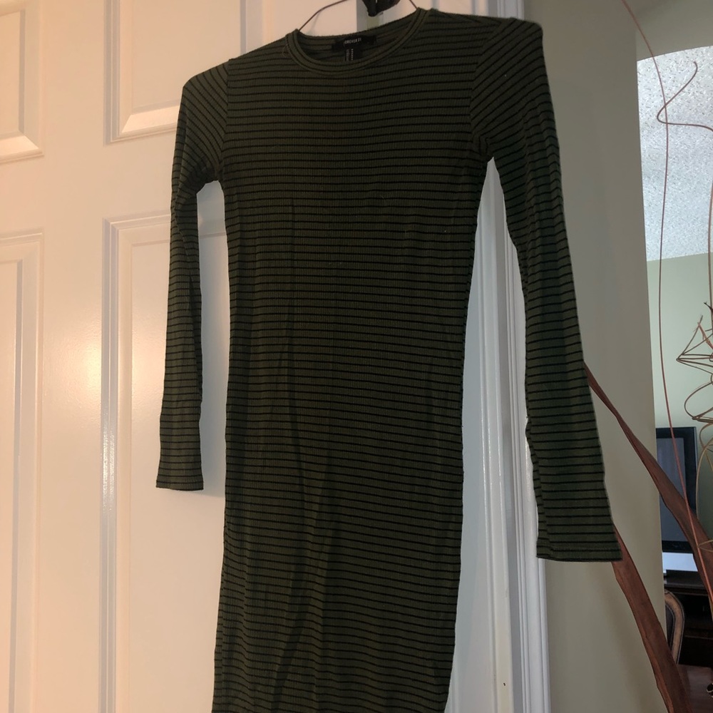 Green forever21 dress